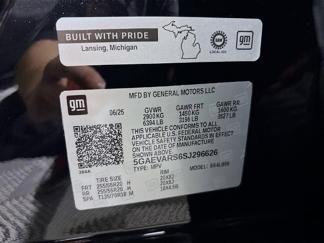 2025 Buick Enclave Vehicle Photo in PUYALLUP, WA 98371-4149