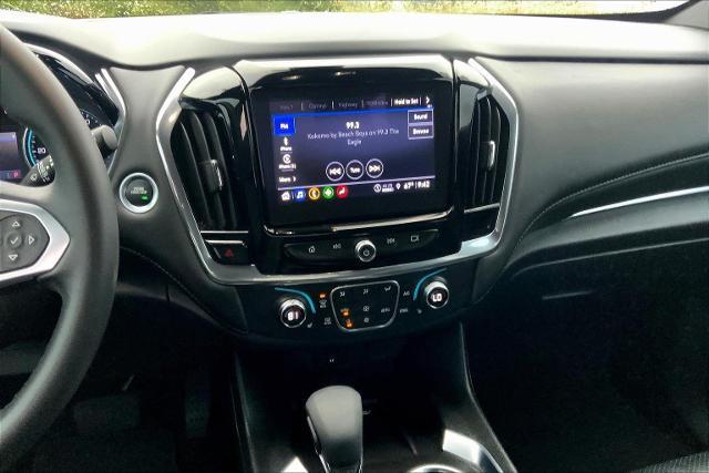 2023 Chevrolet Traverse Vehicle Photo in TOPEKA, KS 66609-0000