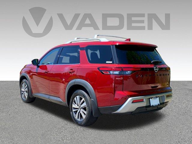 2022 Nissan Pathfinder Vehicle Photo in BRUNSWICK, GA 31525-1881