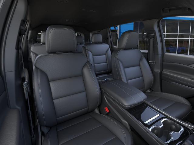 2027 Chevrolet Traverse photo 16 of 31