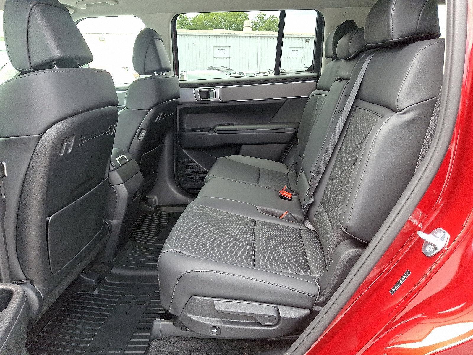 2025 Hyundai SANTA FE Vehicle Photo in Harrisburg, PA 17111