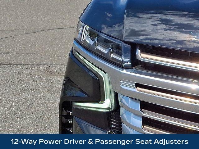 2024 Chevrolet Suburban Vehicle Photo in DANBURY, CT 06810-5034