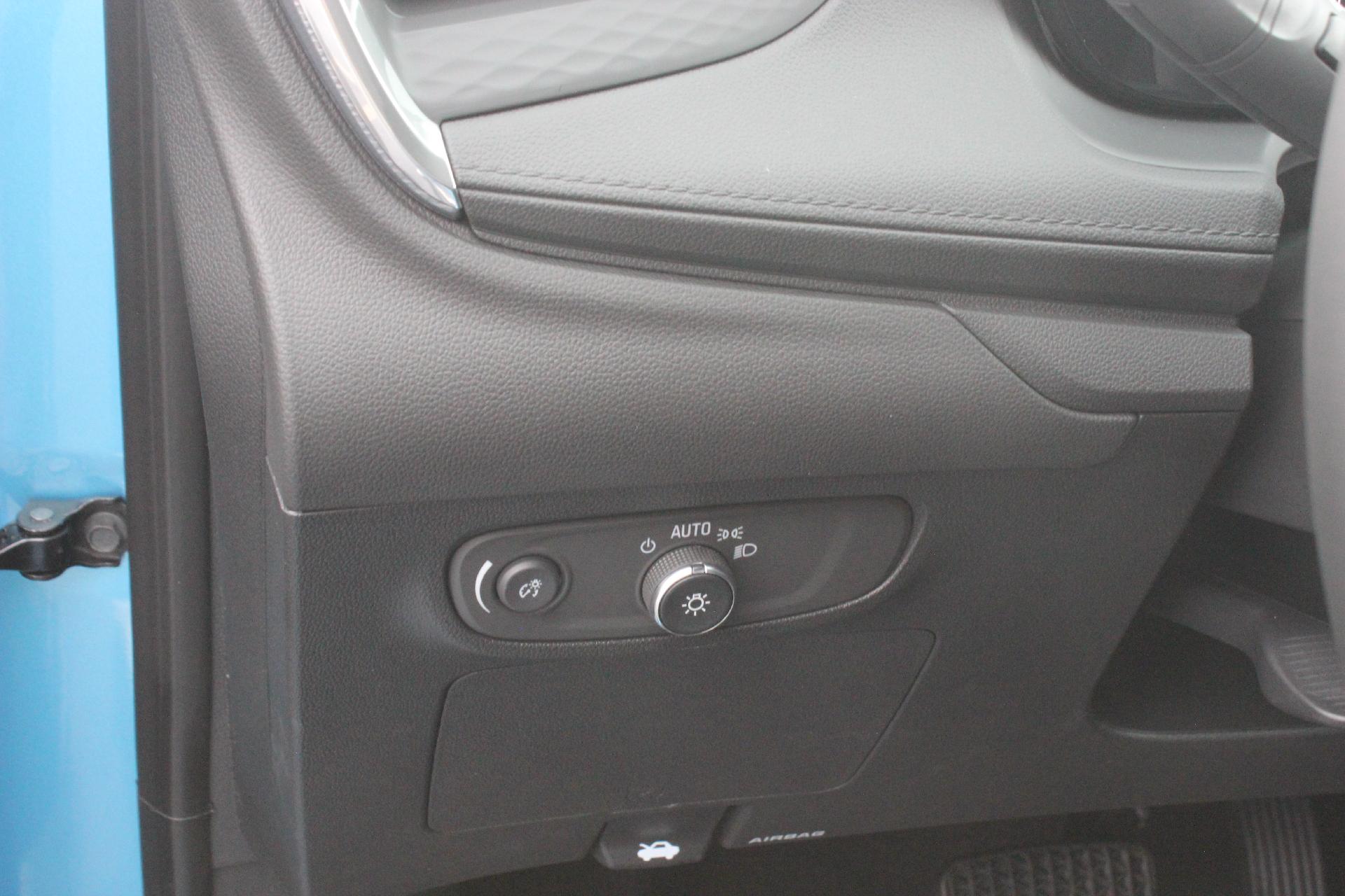 2026 Buick Encore GX Vehicle Photo in AURORA, CO 80012-4011