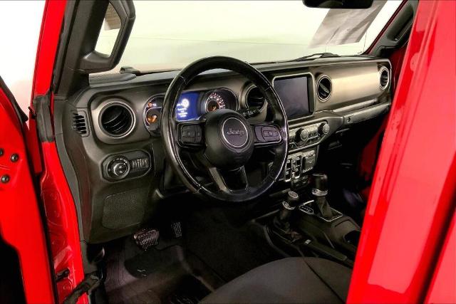 2021 Jeep Gladiator Vehicle Photo in Kansas City, MO 64114
