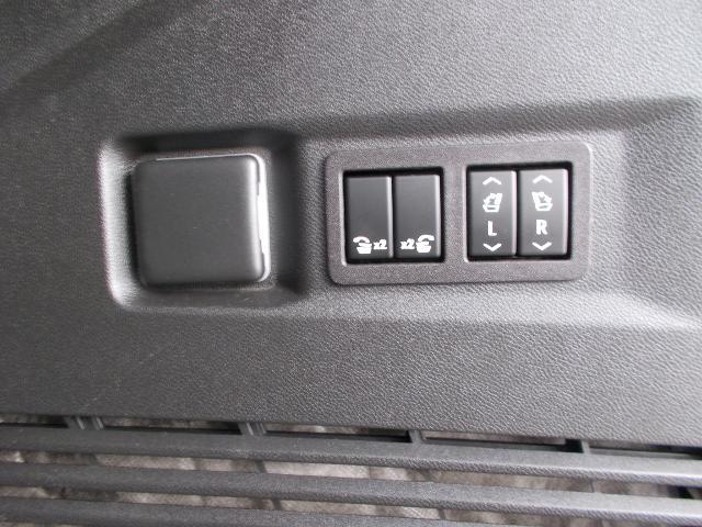 2023 GMC Yukon Vehicle Photo in LOWELL, MA 01852-4336