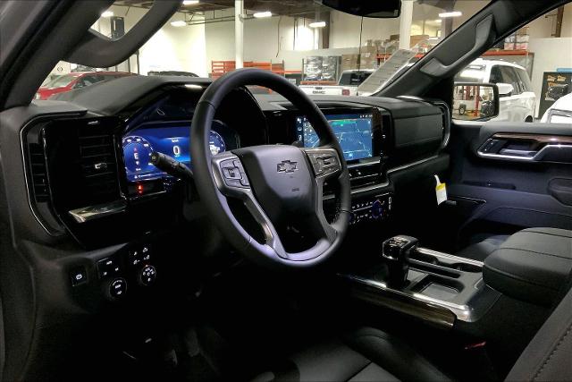 2025 Chevrolet Silverado 1500 Vehicle Photo in KANSAS CITY, MO 64114-4502