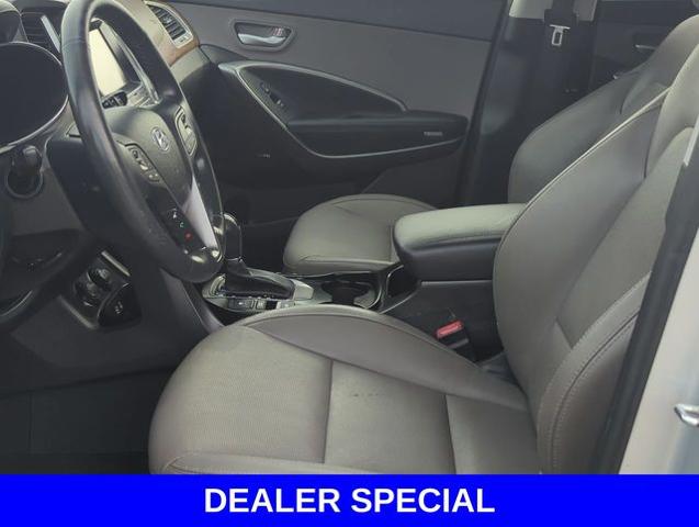 2019 Hyundai SANTA FE XL Vehicle Photo in Merrillville, IN 46410