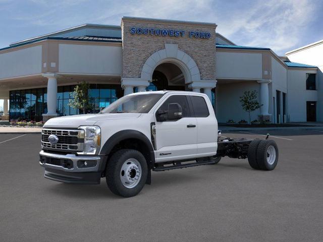 2025 Ford Super Duty F-550 DRW Vehicle Photo in Weatherford, TX 76087