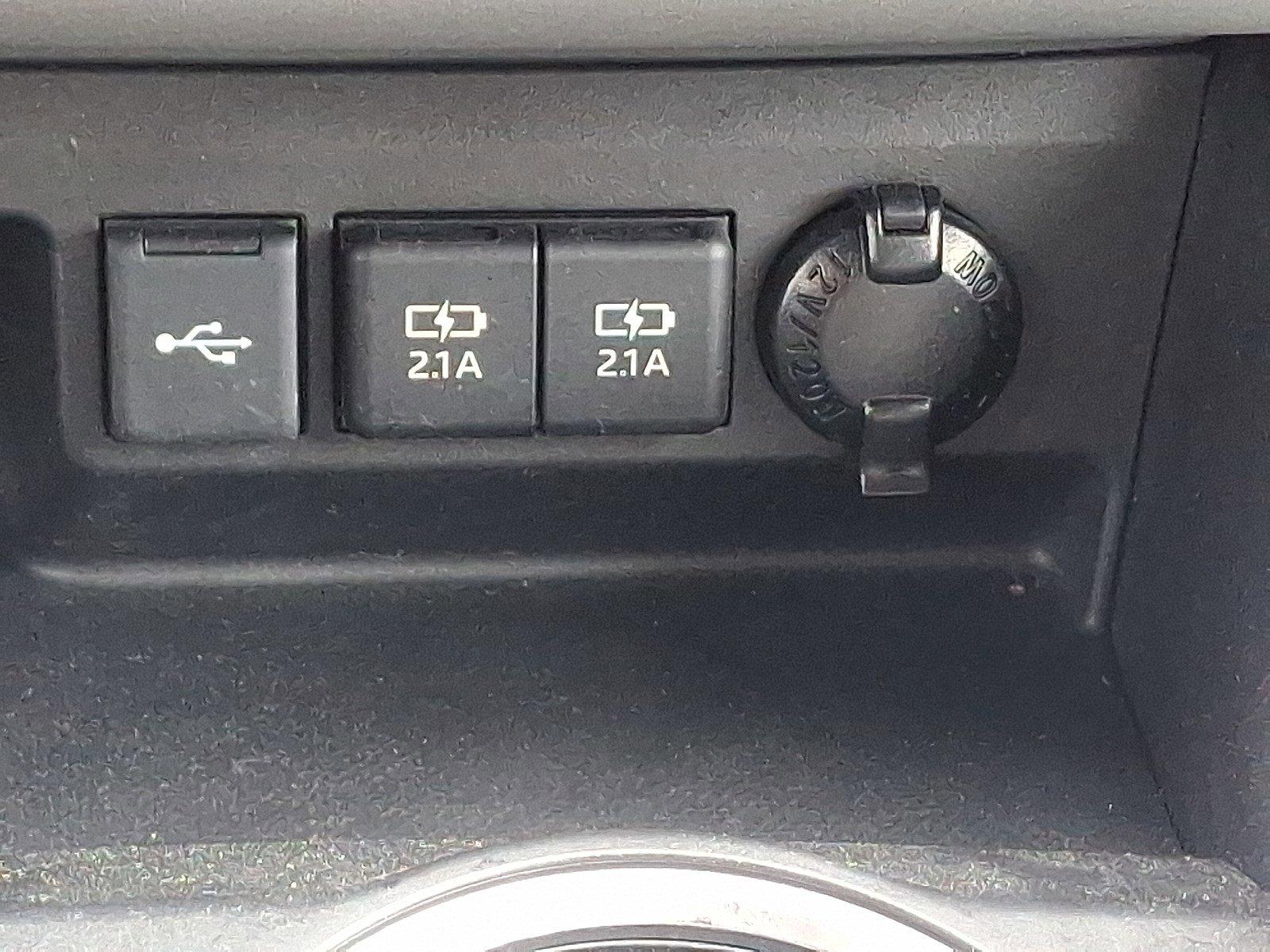 2020 Toyota Highlander Vehicle Photo in Harrisburg, PA 17111