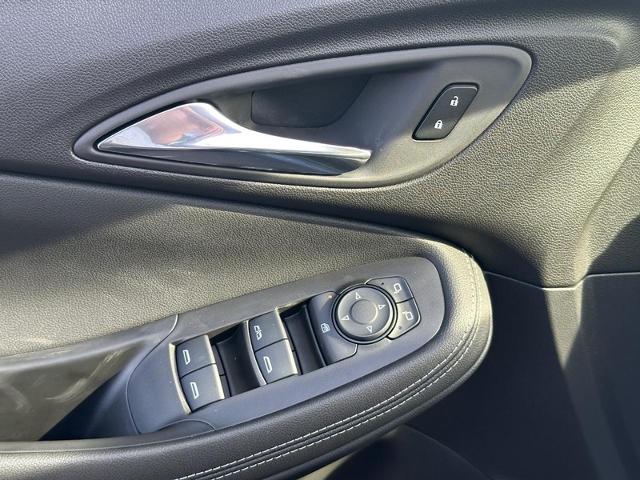 2026 Buick Encore GX Vehicle Photo in COLUMBIA, MO 65203-3903