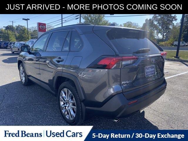 2020 Toyota RAV4 Vehicle Photo in Flemington, NJ 08822