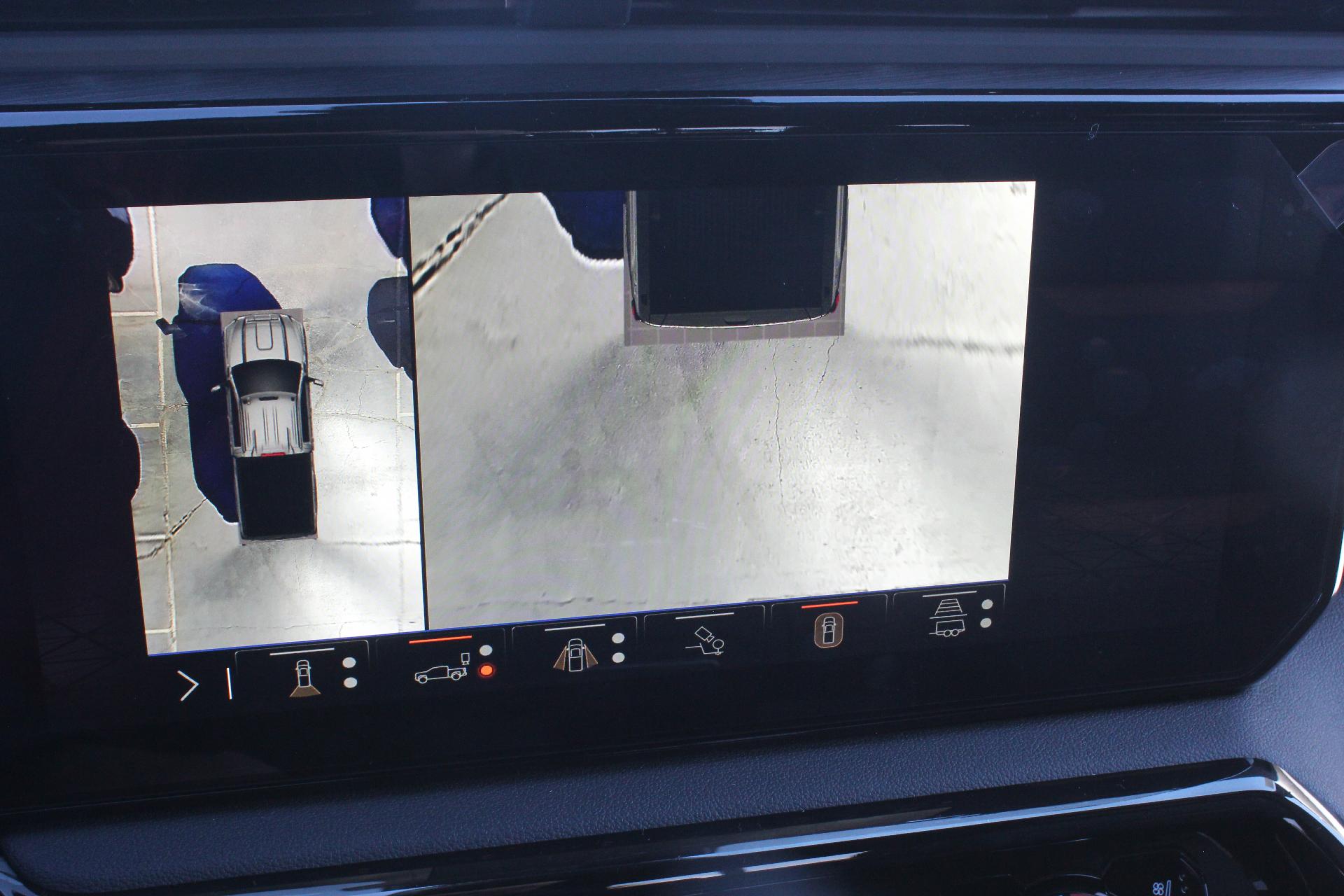 2026 GMC Sierra 3500 HD Vehicle Photo in AURORA, CO 80012-4011