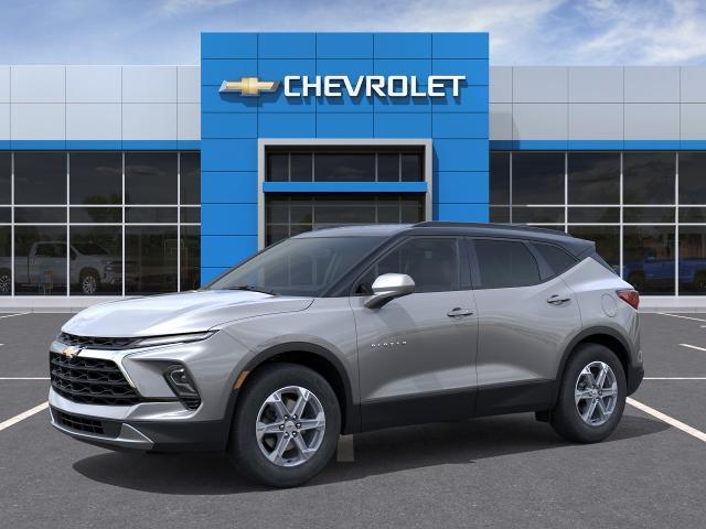 2026 Chevrolet Blazer photo 2 of 31