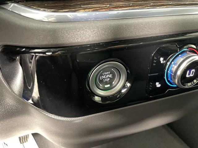 2024 GMC Sierra 1500 Vehicle Photo in GILBERT, AZ 85297-0402