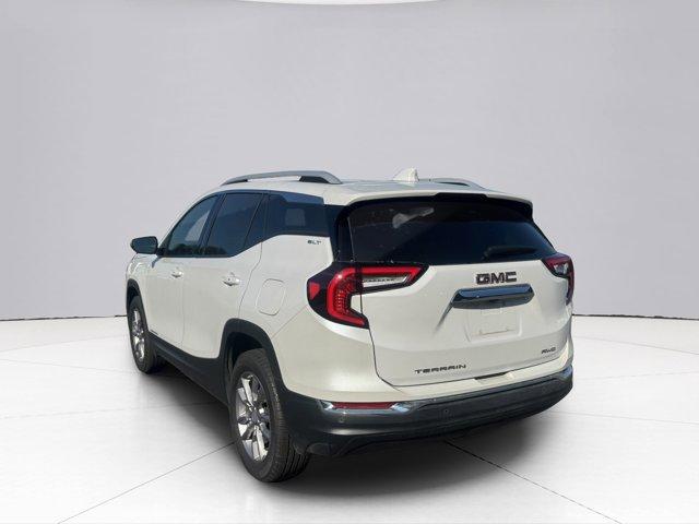 2024 GMC Terrain Vehicle Photo in LEOMINSTER, MA 01453-2952