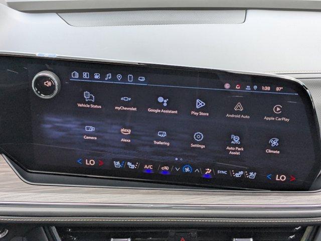 2025 Chevrolet Suburban Vehicle Photo in BRUNSWICK, GA 31525-1881