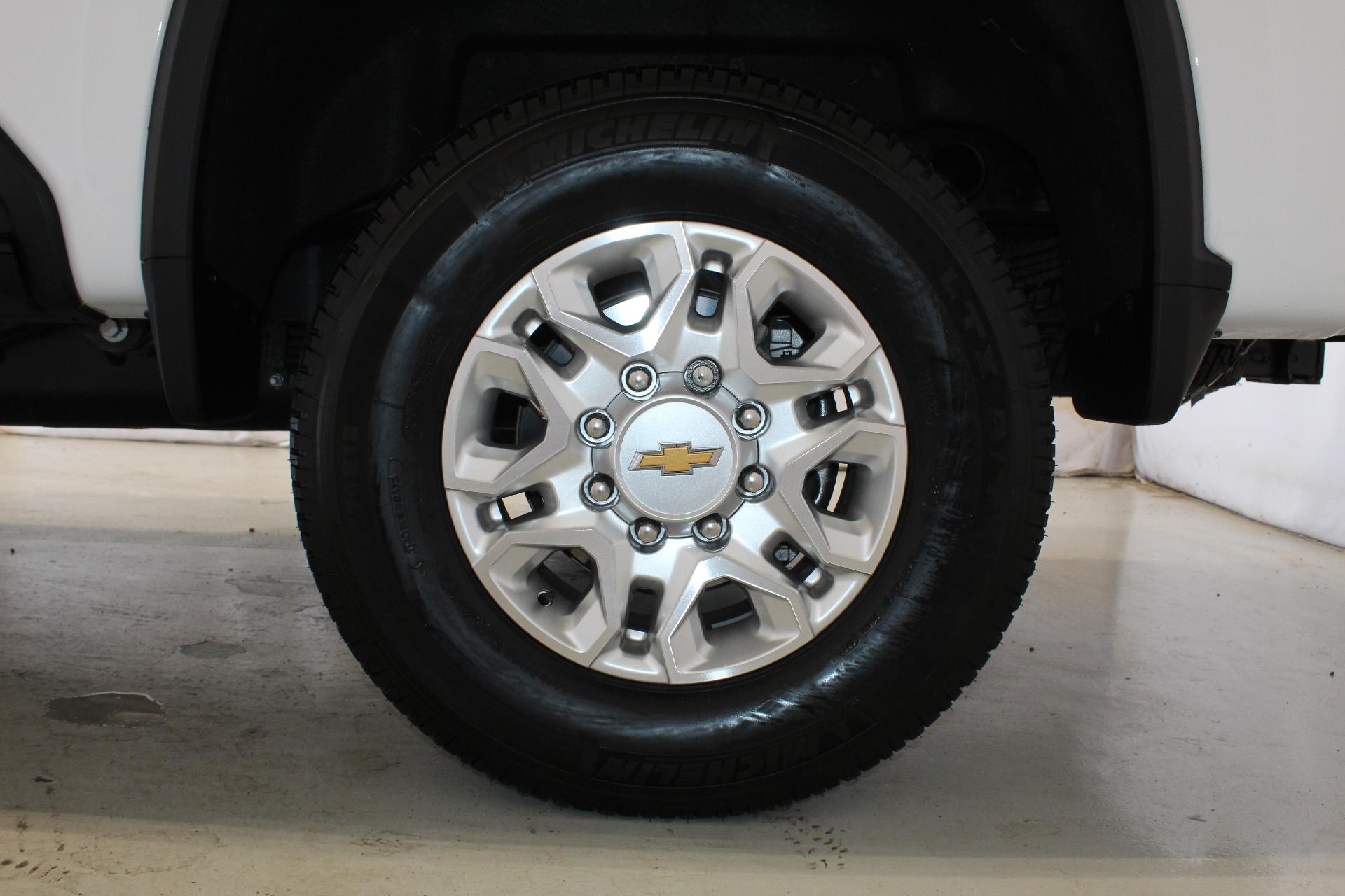 2024 Chevrolet Silverado 2500 HD Vehicle Photo in NORTHAMPTON, MA 01060-1120