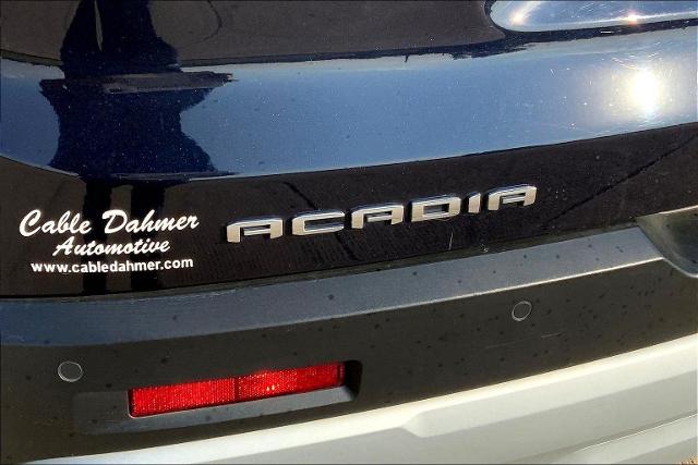 2022 GMC Acadia Vehicle Photo in TOPEKA, KS 66609-0000