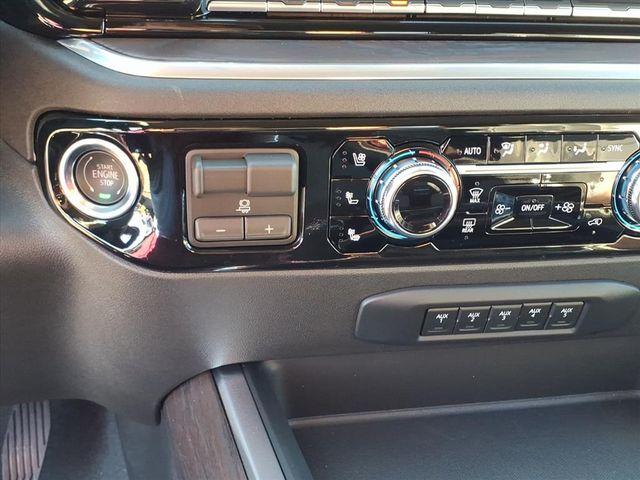 2026 GMC Sierra 3500 HD Vehicle Photo in DUNKIRK, NY 14048-3562