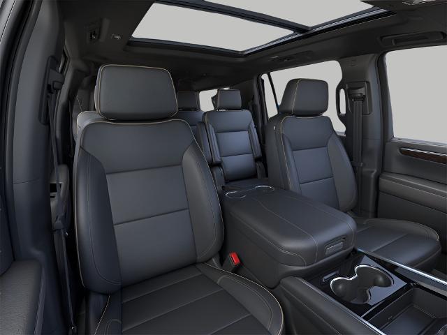2025 Chevrolet Suburban Vehicle Photo in MANITOWOC, WI 54220-5838