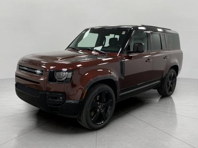 2025 Defender Vehicle Photo in Neenah, WI 54956