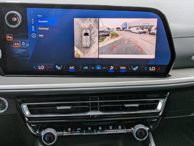 2024 Chevrolet Traverse Vehicle Photo in BRUNSWICK, GA 31525-1881