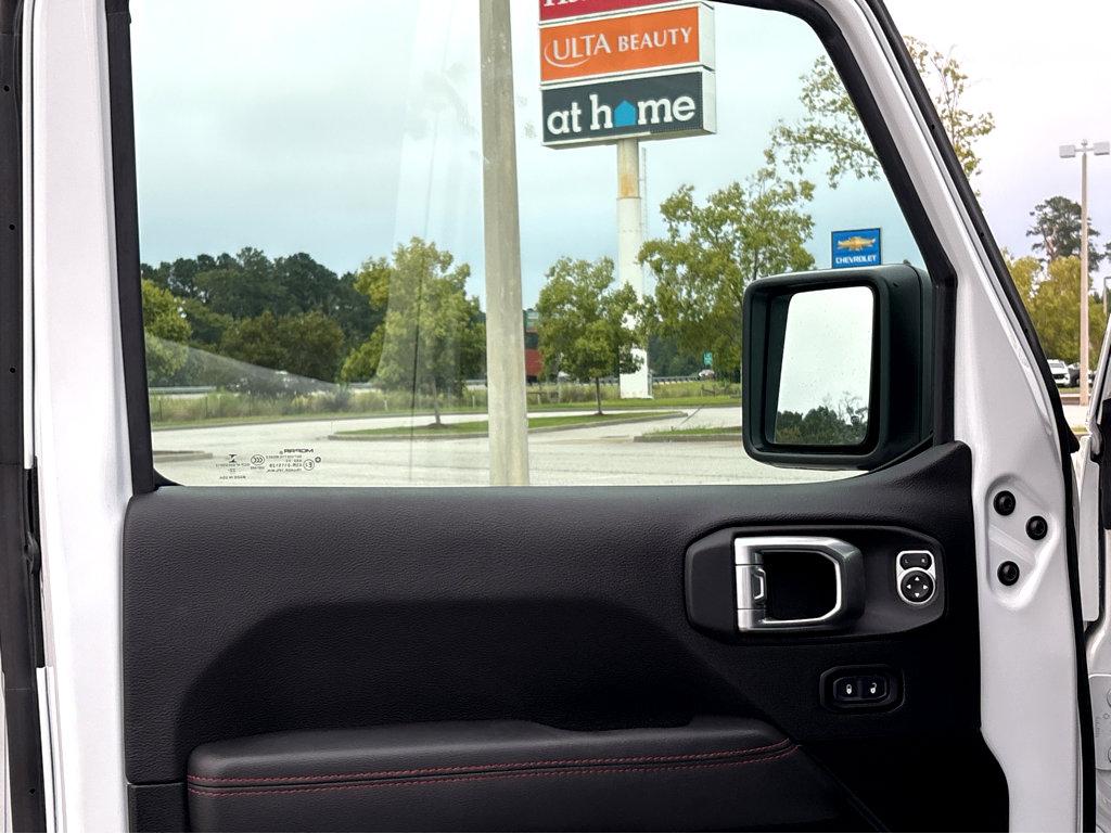 2023 Jeep Wrangler Vehicle Photo in POOLER, GA 31322-3252