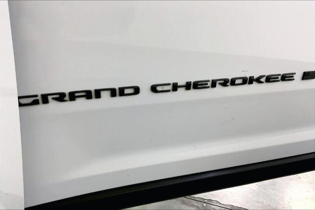 2024 Jeep Grand Cherokee L Vehicle Photo in Kansas City, MO 64114