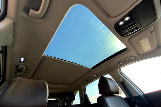 2019 Kia Sorento Vehicle Photo in TOPEKA, KS 66609-0000