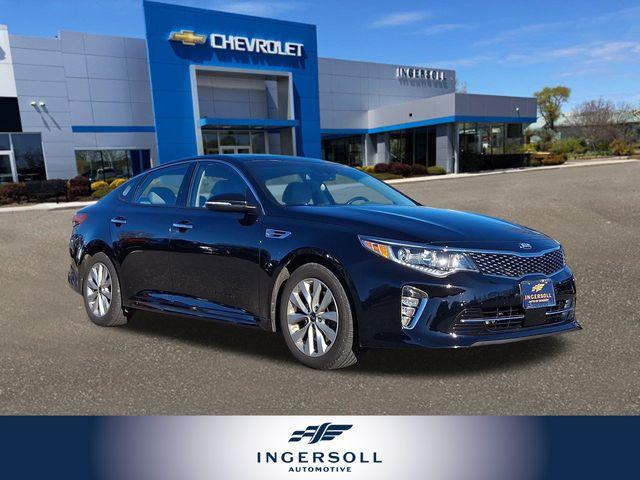 2018 Kia Optima Vehicle Photo in DANBURY, CT 06810-5034
