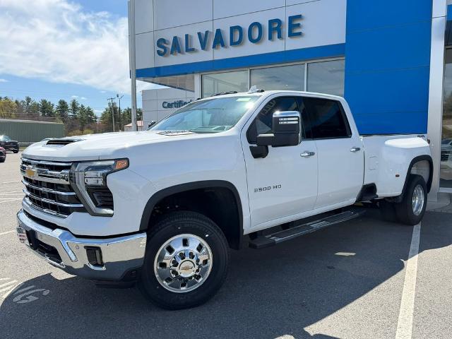 2026 Chevrolet Silverado 3500 HD Vehicle Photo in GARDNER, MA 01440-3110