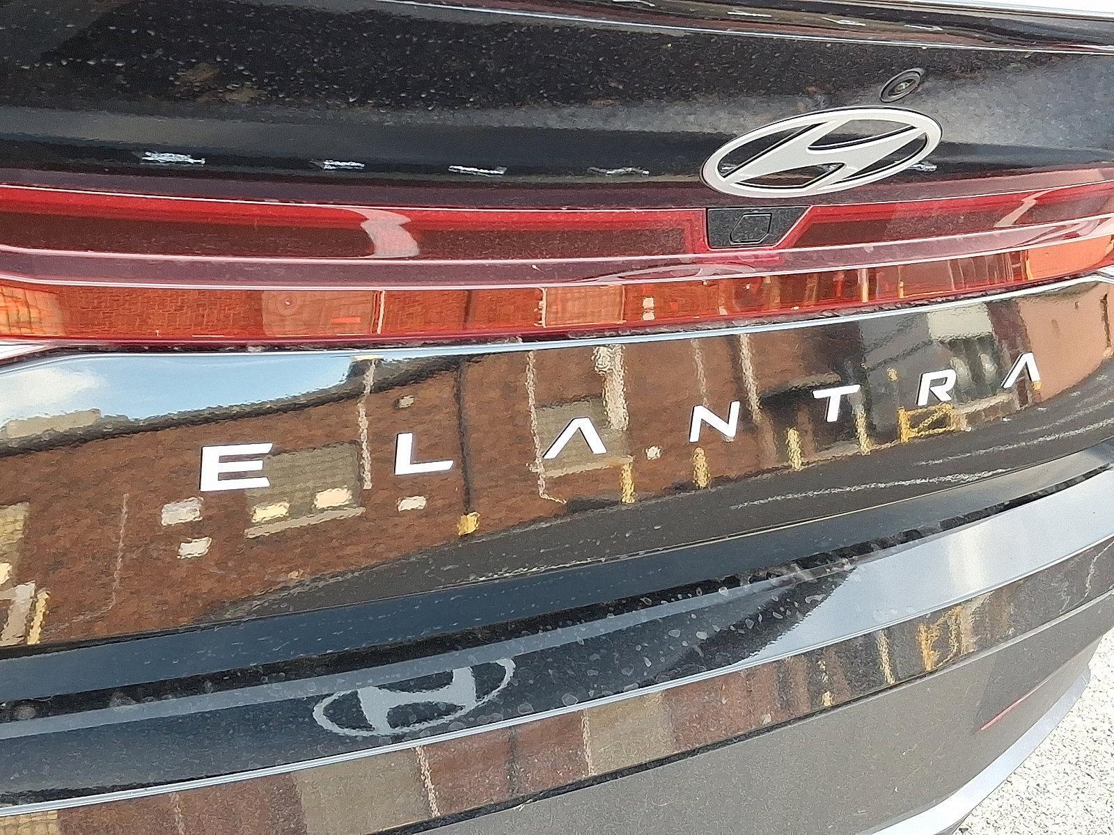 2025 Hyundai ELANTRA Vehicle Photo in Harrisburg, PA 17111