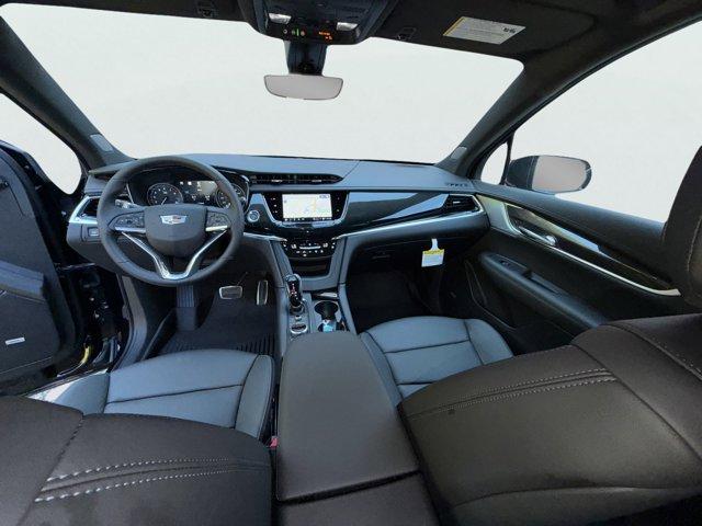 2025 Cadillac XT6 Vehicle Photo in LEOMINSTER, MA 01453-2952