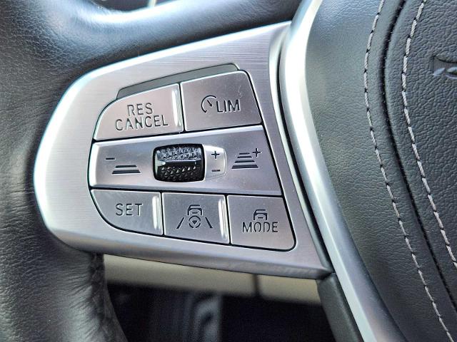 2021 BMW X7 xDrive40i Vehicle Photo in DENTON, TX 76210-9321