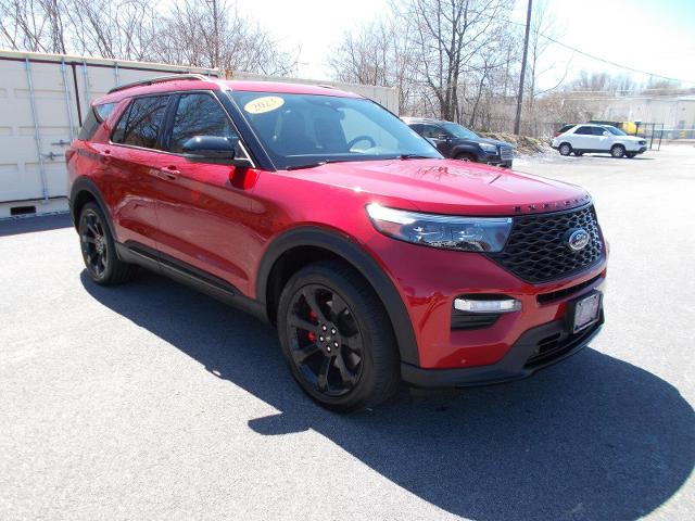 2023 Ford Explorer Vehicle Photo in LOWELL, MA 01852-4336