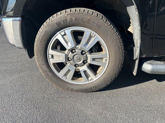 2017 Toyota Tundra 4WD Vehicle Photo in Harrisburg, PA 17111