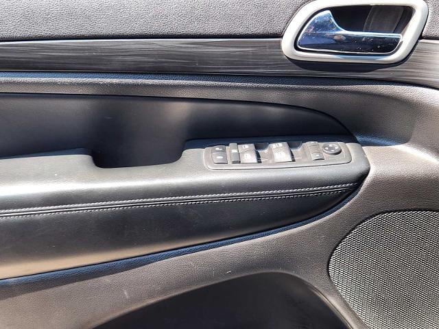 2019 Jeep Grand Cherokee Vehicle Photo in DENTON, TX 76210-9321