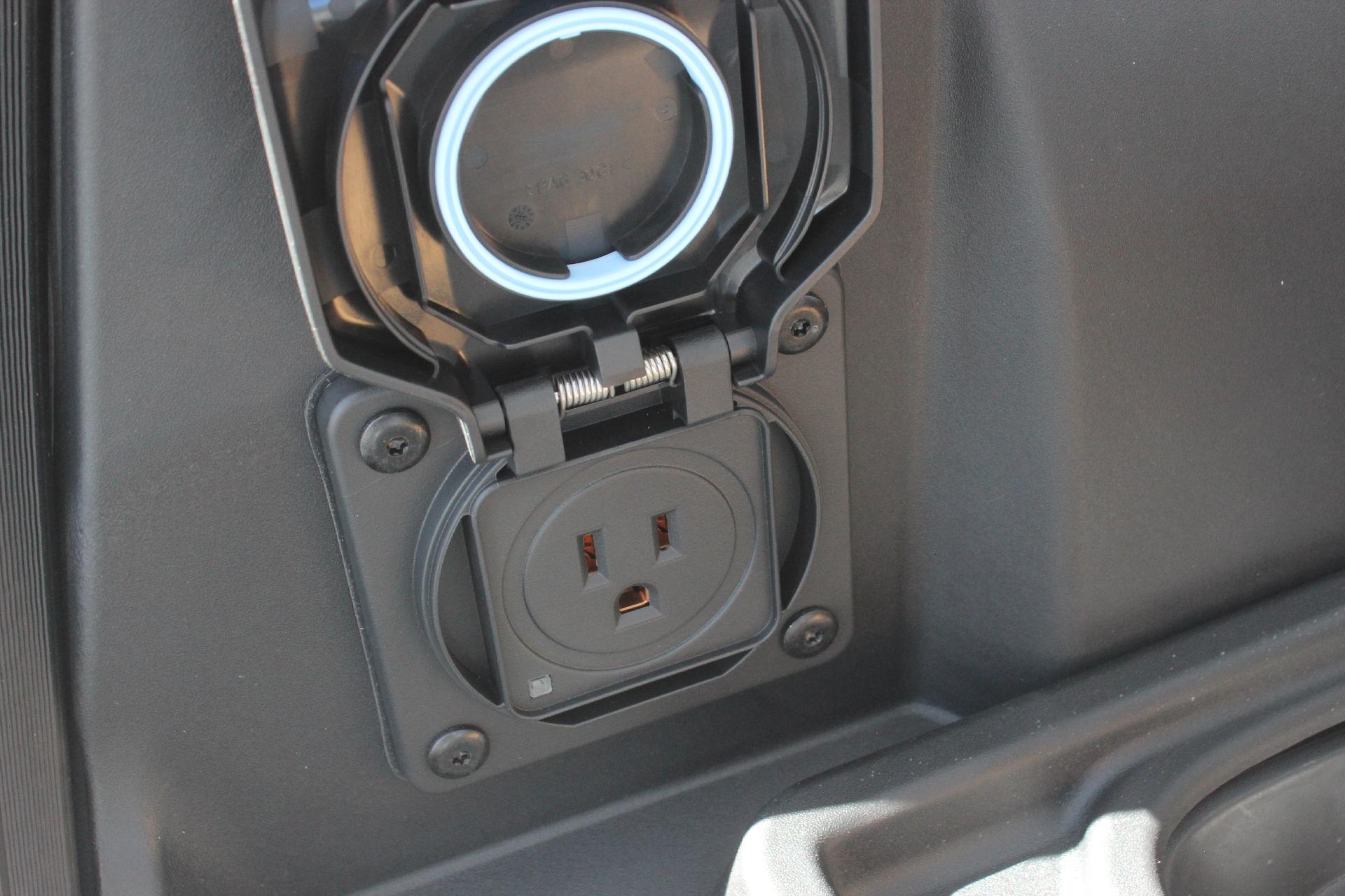 2026 GMC Sierra EV Vehicle Photo in AURORA, CO 80012-4011