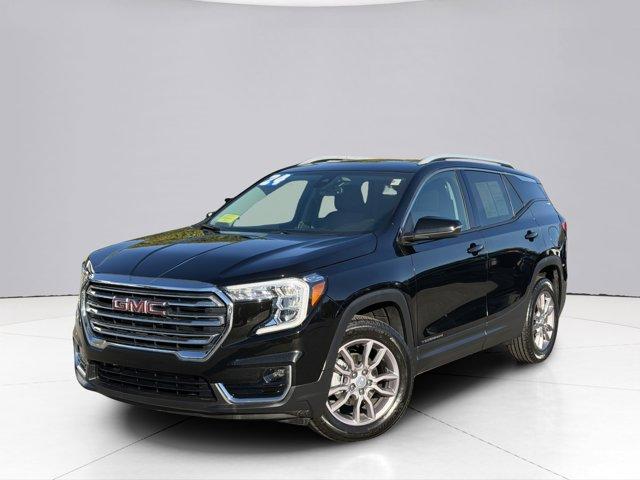 2024 GMC Terrain Vehicle Photo in LEOMINSTER, MA 01453-2952