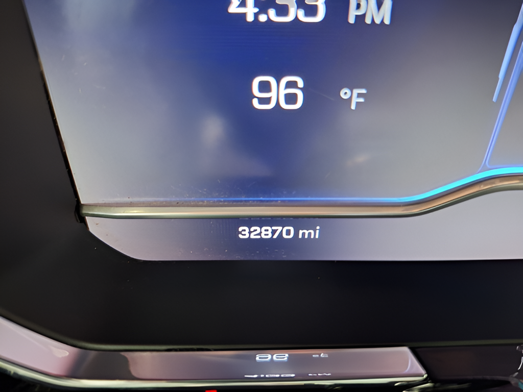 2024 Chevrolet Silverado 2500 HD photo 18 of 31