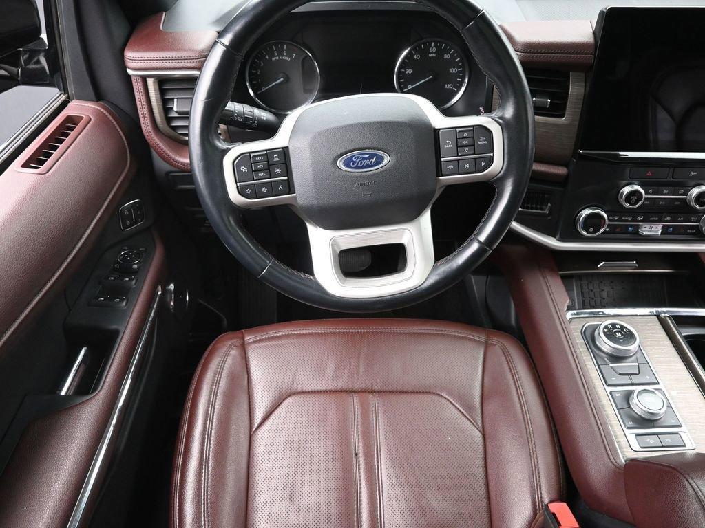 2022 Ford Expedition Max Vehicle Photo in Cedar Rapids, IA 52402