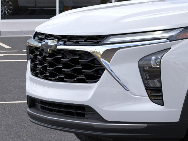 2025 Chevrolet Trax Vehicle Photo in TOPEKA, KS 66609-0000