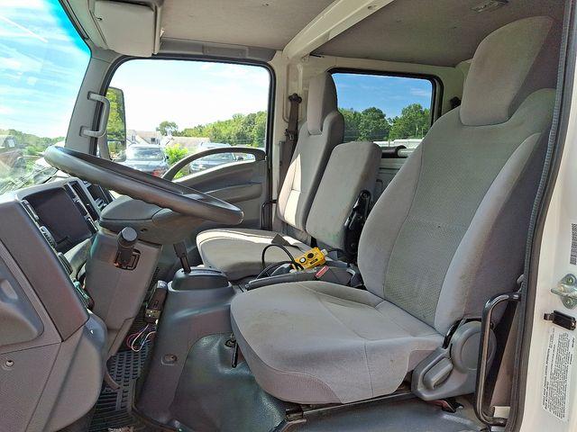 2022 Chevrolet Low Cab Forward 4500 Vehicle Photo in DANBURY, CT 06810-5034