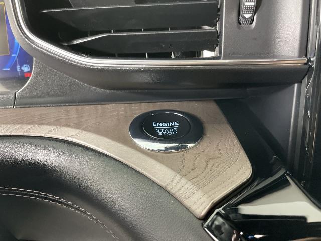 2023 Ford Explorer Vehicle Photo in GILBERT, AZ 85297-0402