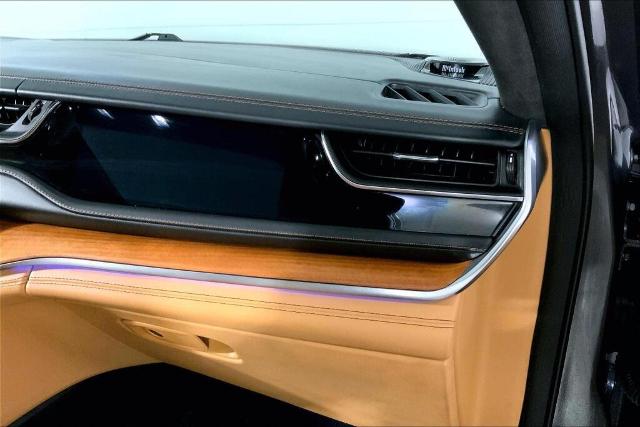 2022 Jeep Grand Cherokee L Vehicle Photo in Kansas City, MO 64114
