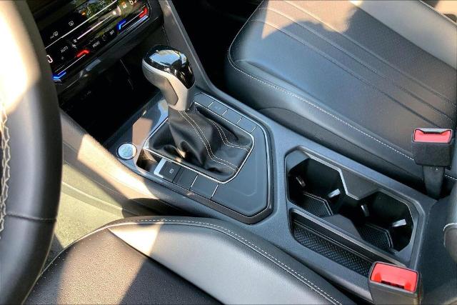 2024 Volkswagen Tiguan Vehicle Photo in Kansas City, MO 64114