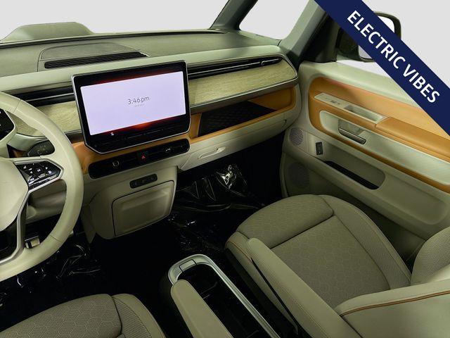 2025 Volkswagen ID. Buzz Vehicle Photo in Puyallup, WA 98371