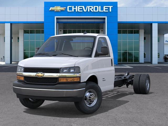 2025 Chevrolet Express Commercial Cutaway Vehicle Photo in SELMA, TX 78154-1460