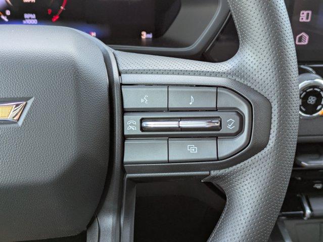 2025 Chevrolet Colorado Vehicle Photo in BRUNSWICK, GA 31525-1881