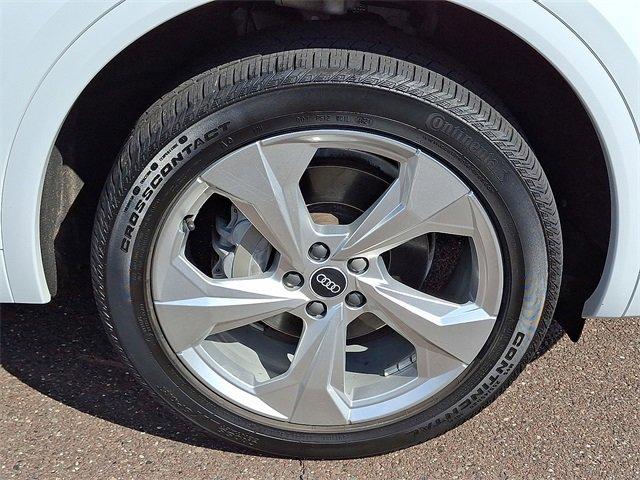 2022 Audi Q5 Vehicle Photo in Willow Grove, PA 19090